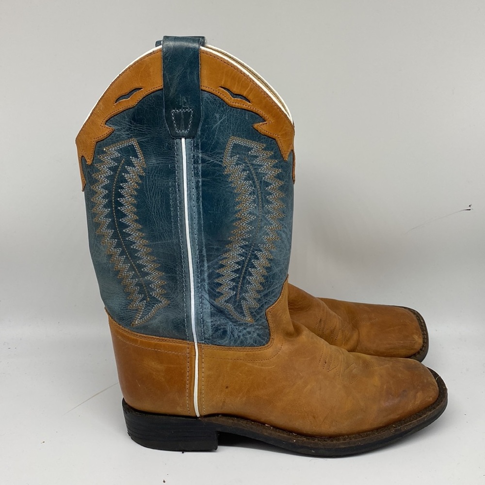 Old West Tan and Blue Ankle Booties with Western Stitching